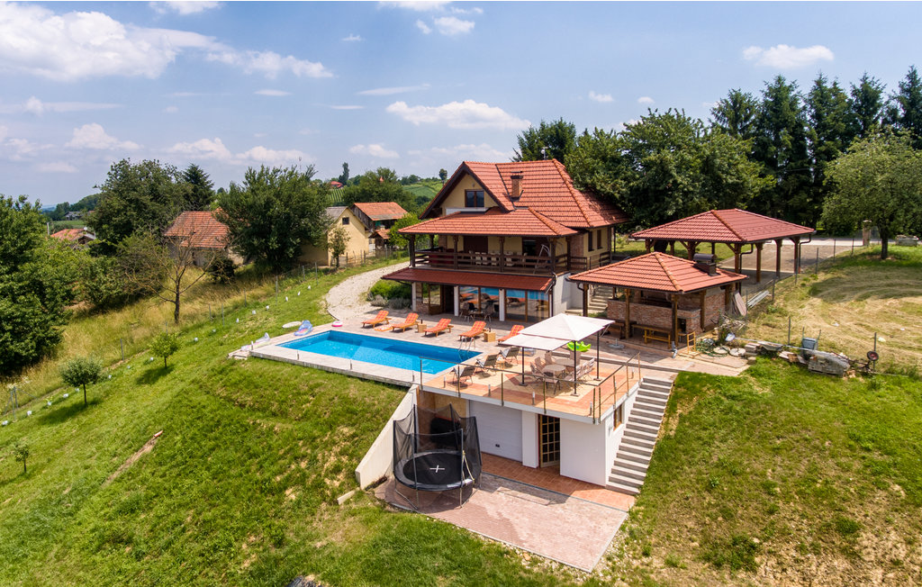 Villa Cakovec-Zelezna Gora