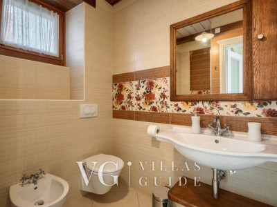 Villa Banko Bathroom