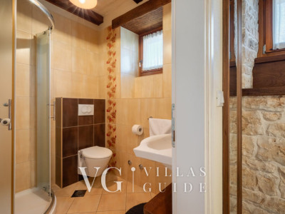 Villa Banko Bathroom