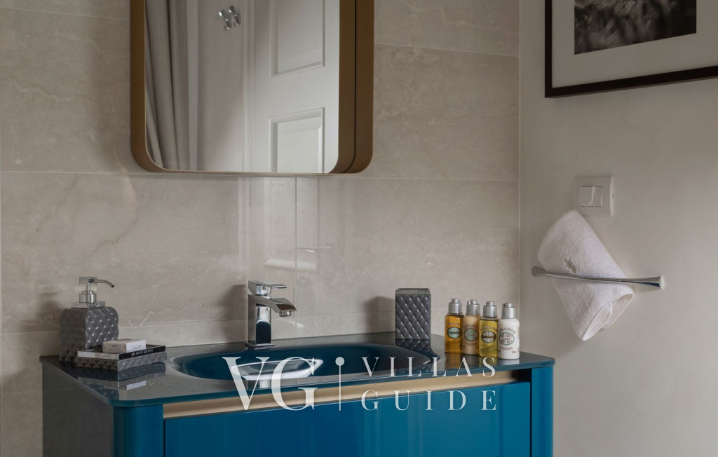 Villa Claretta Bathroom