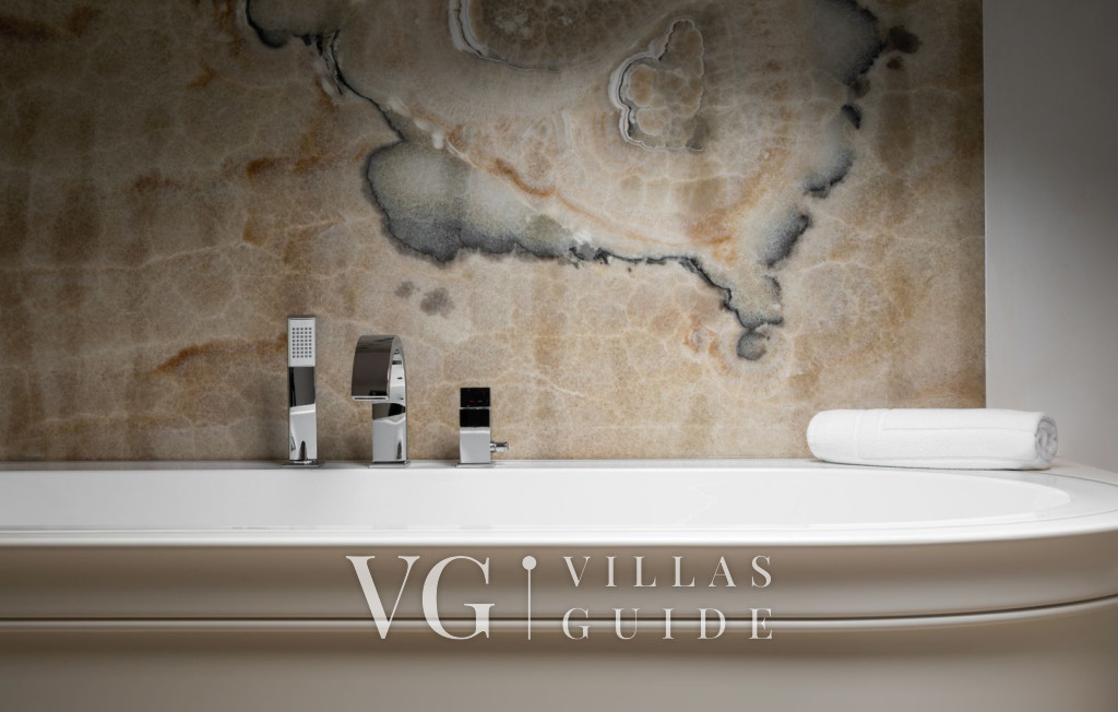 Villa Claretta Bathroom