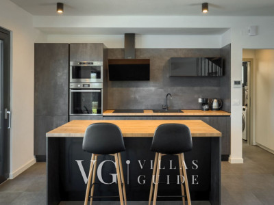 Villa Eva - Tar Kitchen