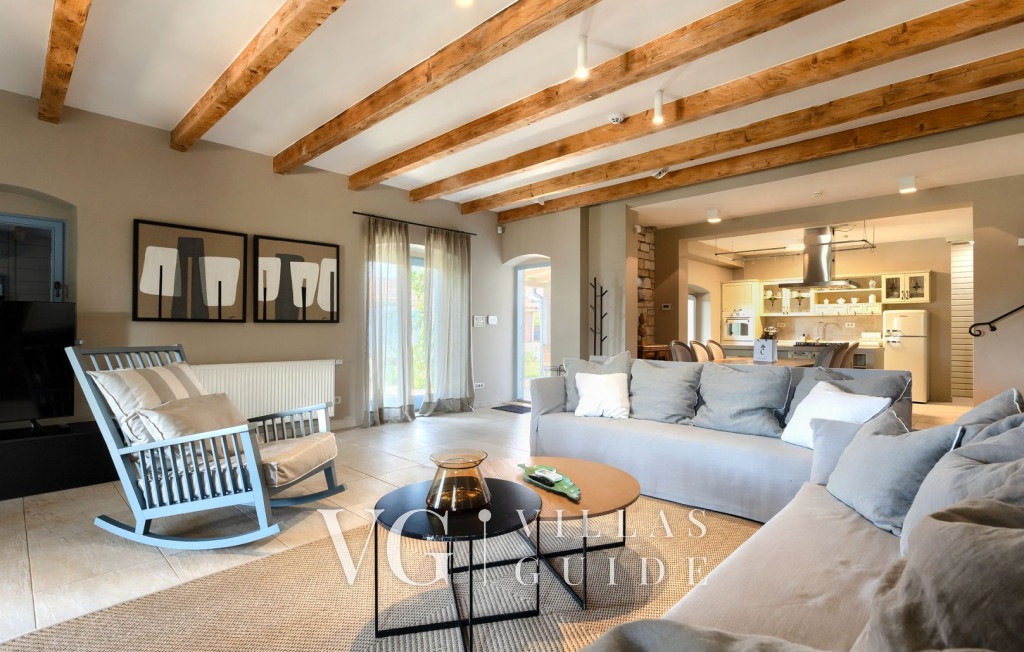 Stancija Čabrunići Dnevni boravak