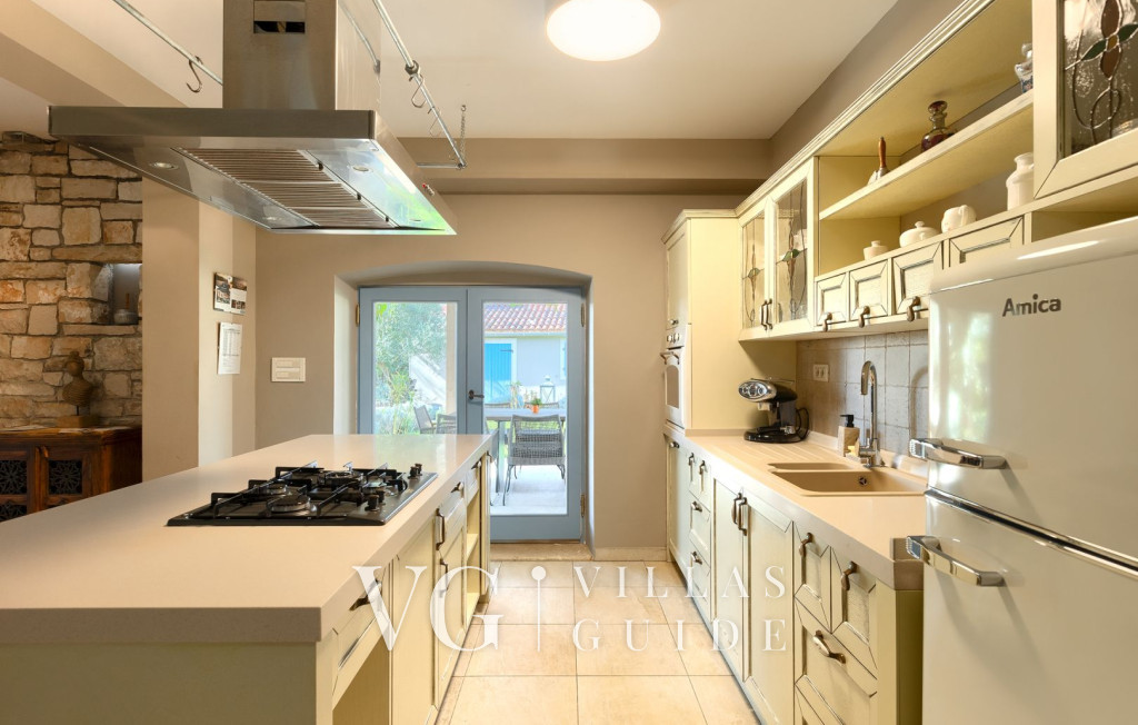 Stancija Čabrunići Kuhinja