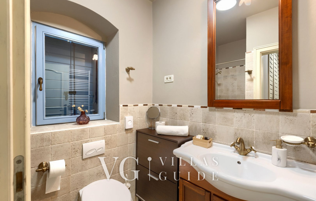 Stancija Čabrunići Kupaonica