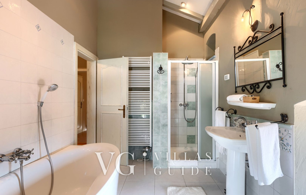 Stancija Čabrunići Kupaonica