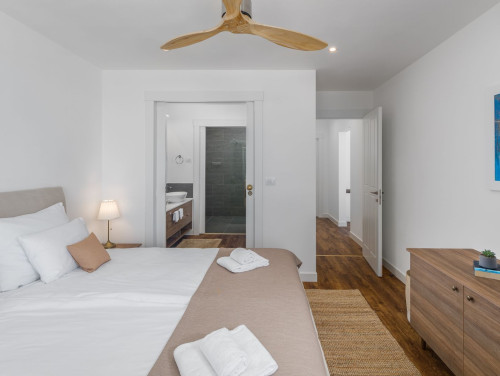 Villa Porto Bus Beachside