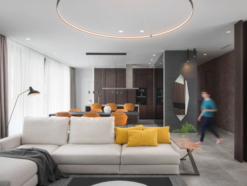 Villa Noble with outdoor pool and game room