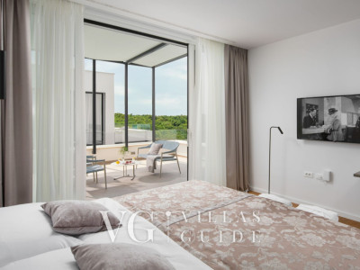 Villa Noble with outdoor and indoor pool