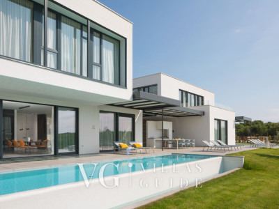 Villa Noble with outdoor and indoor pool