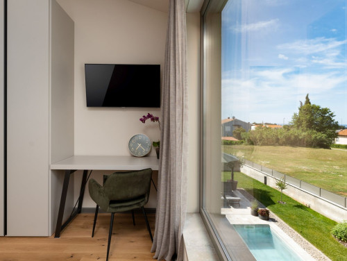 Luxury Villa Lipa Tree