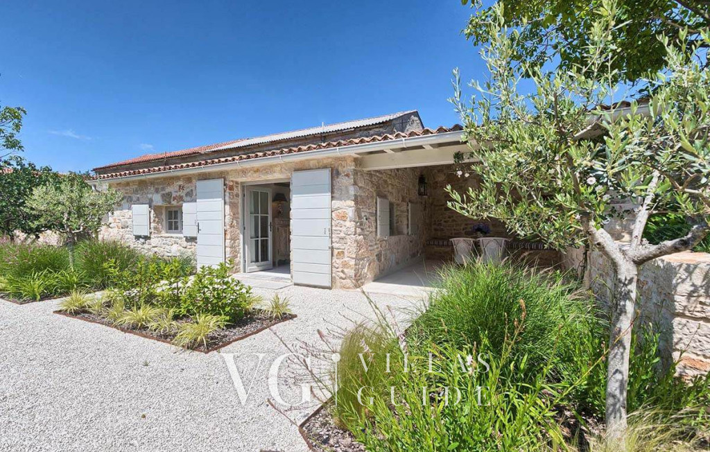 Villa Charlotta Garden and property exterior