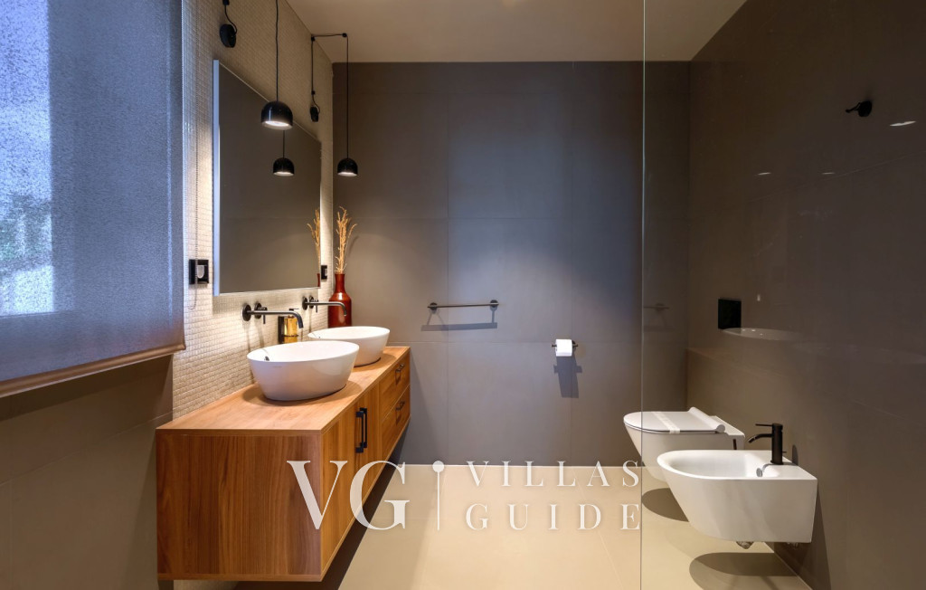 Villa San Vincenti Bagno