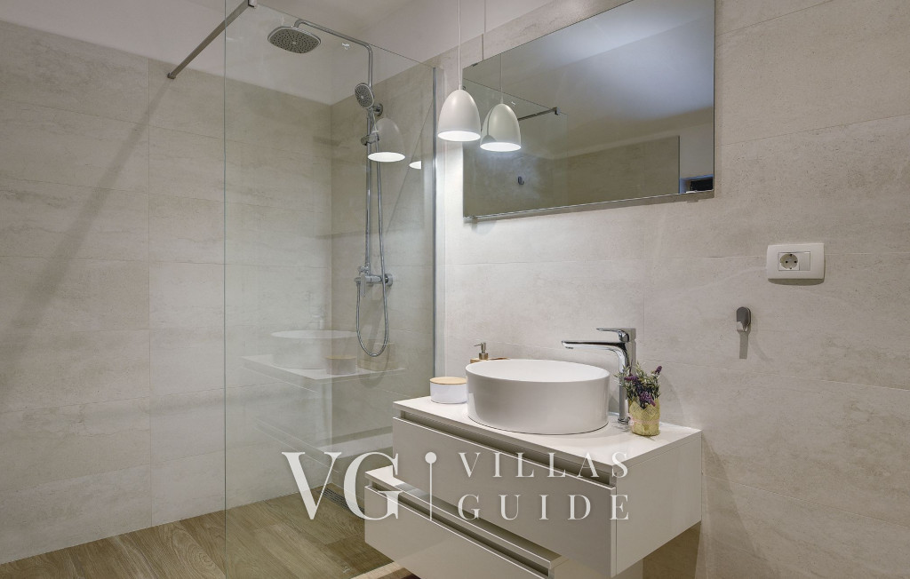 Villa Omnia Kupaonica