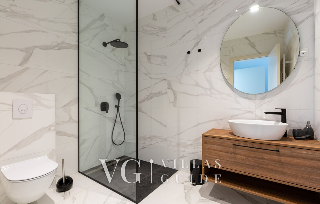 Villa Faloniga Bedroom