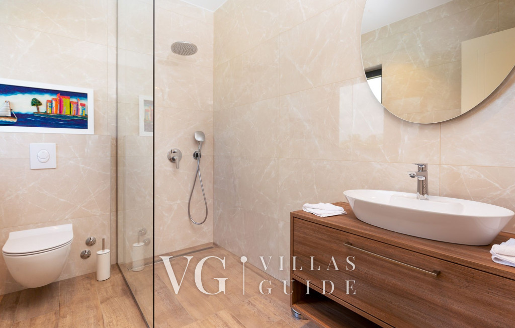 Villa Faloniga Bedroom