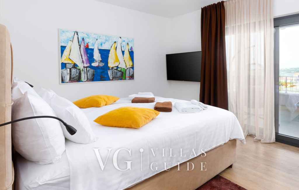 Villa Faloniga Bedroom