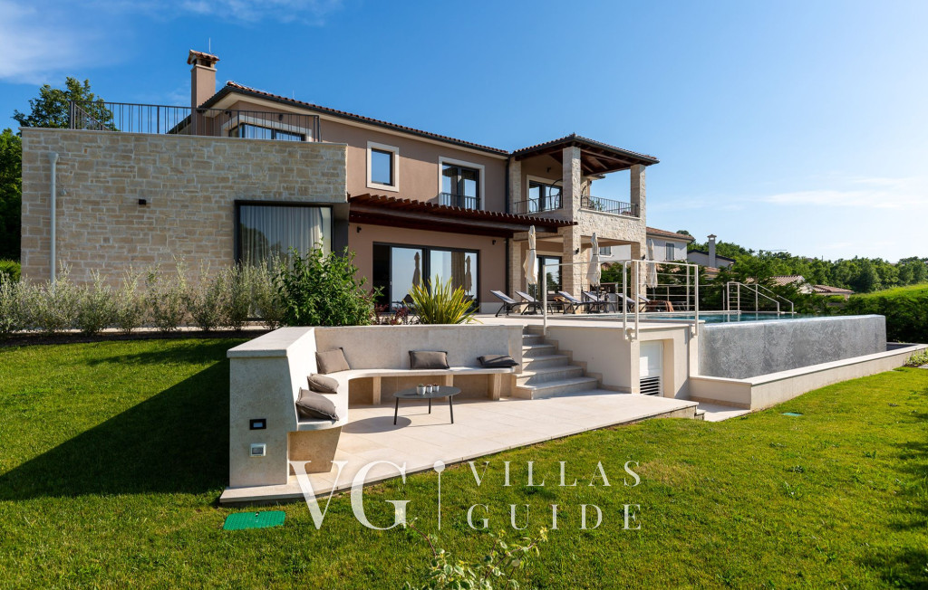 Villa Faloniga Additional content