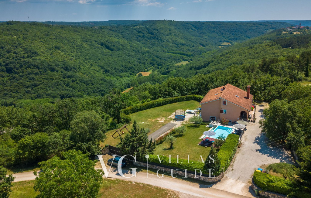 Villa Benjamin Dvorište i vanjski dio objekta
