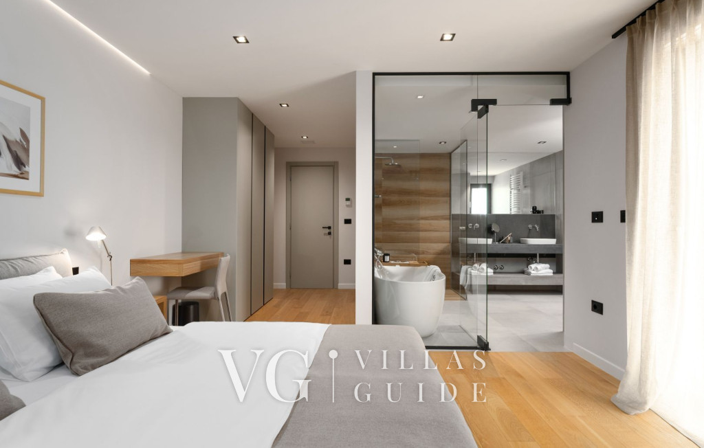 Villa Sunset View Bathroom