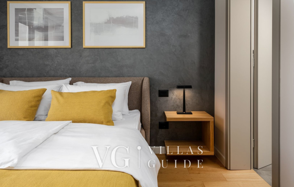 Villa Sunset View Bedroom