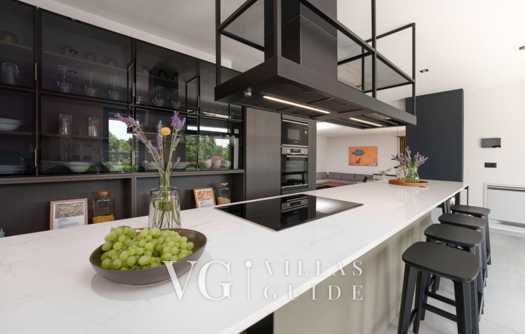 Villa Sunset View Kitchen