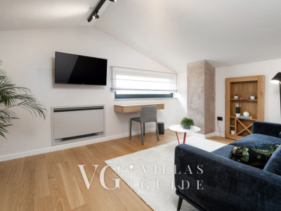 Villa Sunset View Bedroom