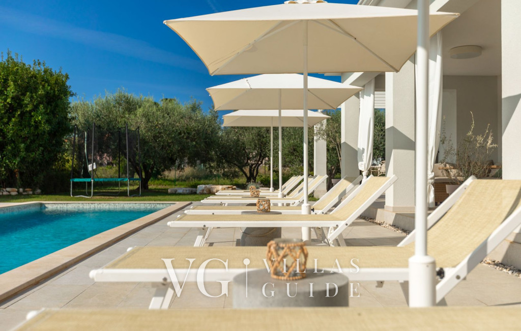 Villa Oliveti Piscina