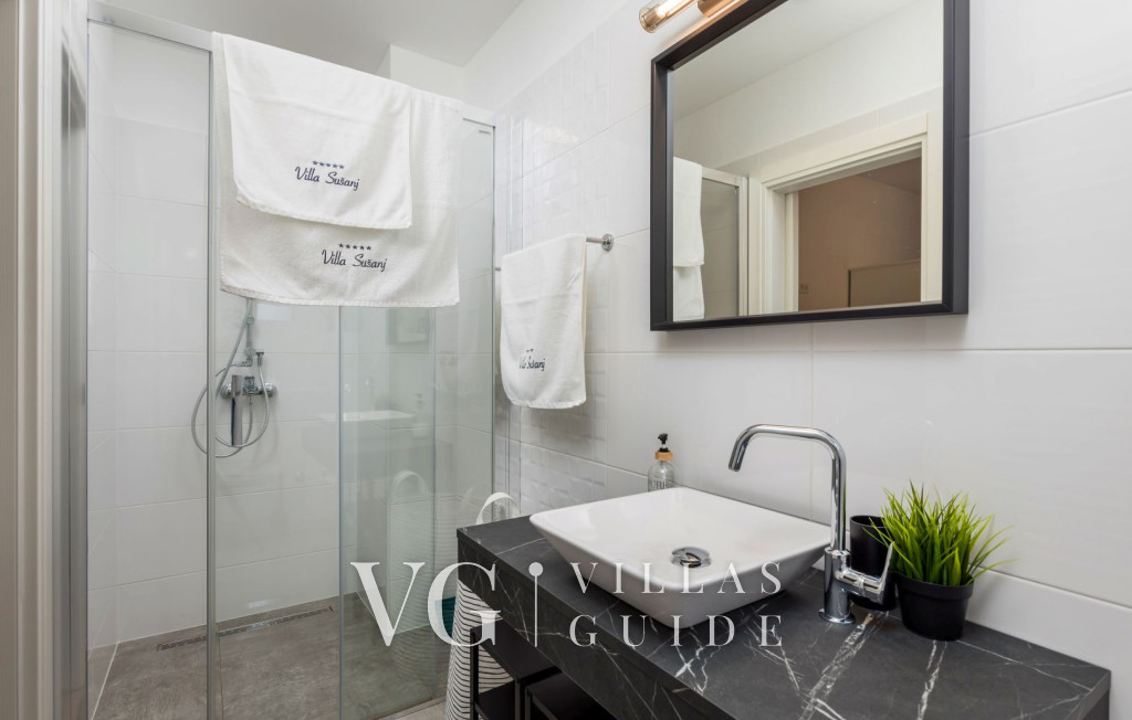 Villa Sušanj Bedroom