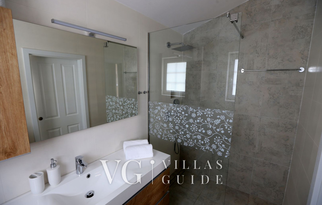 Villa La Graziosa Bedroom