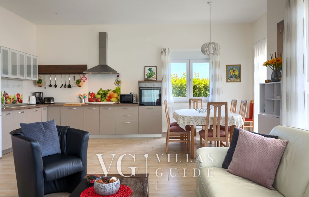 Villa Eva - Kaštel Kuhinja