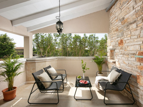 Standard Residence Pietre d'Istria with shared pool