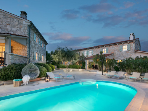 Superior Residence Pietre d'Istria with shared pool
