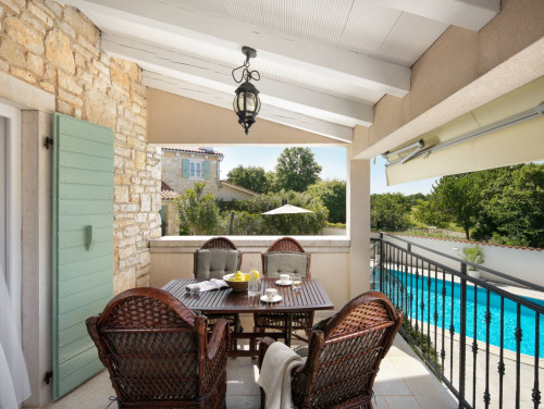 Superior Residence Pietre d'Istria with shared pool