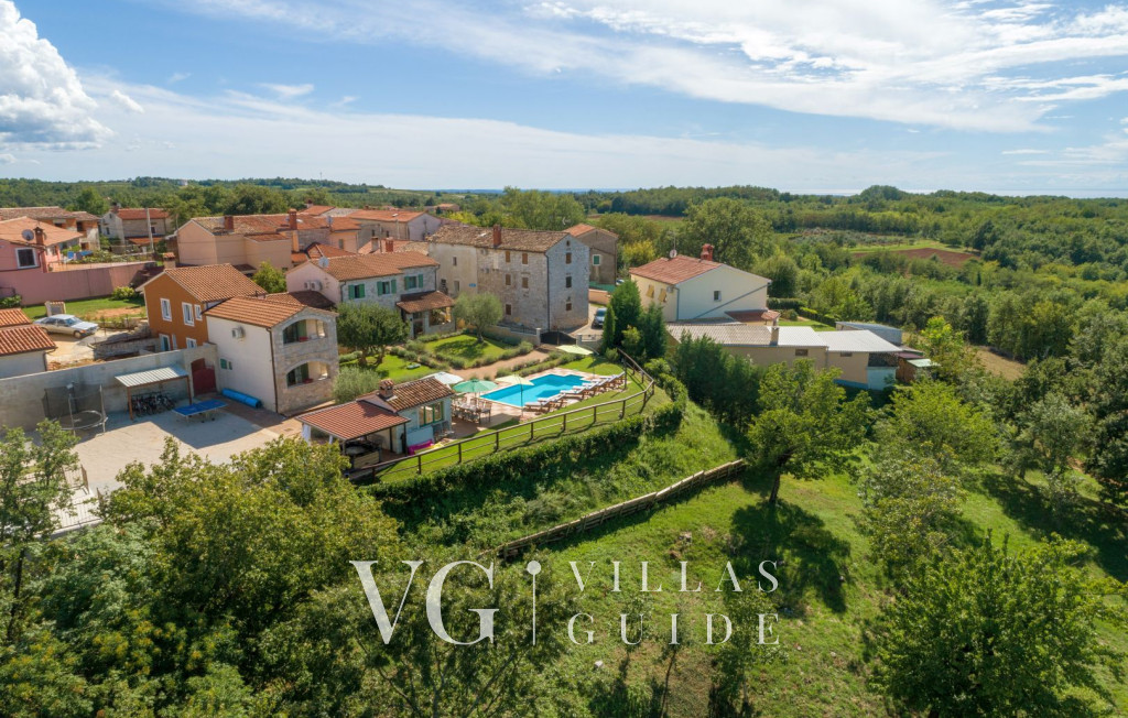 ECO Villa Baldaši Dvorište i vanjski dio objekta