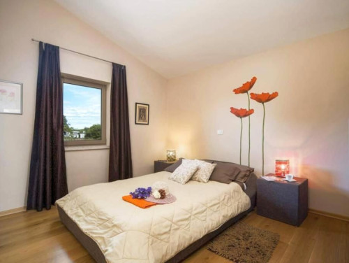 Sunny Summer House 4*