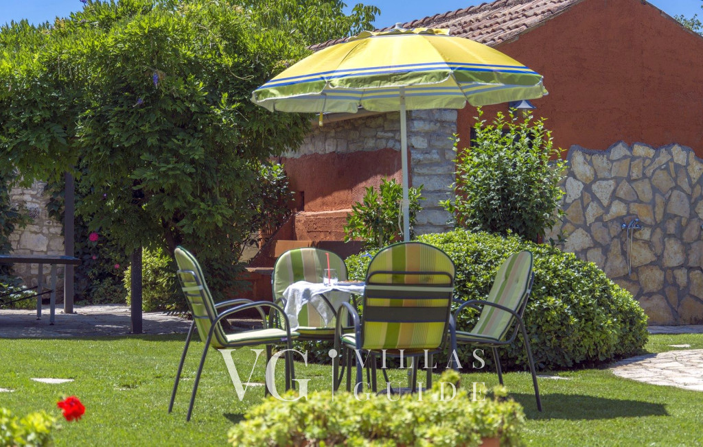 Villa Captain Morgan Zusatzinhalte