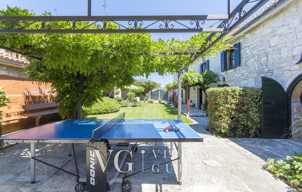 Villa Captain Morgan Zusatzinhalte