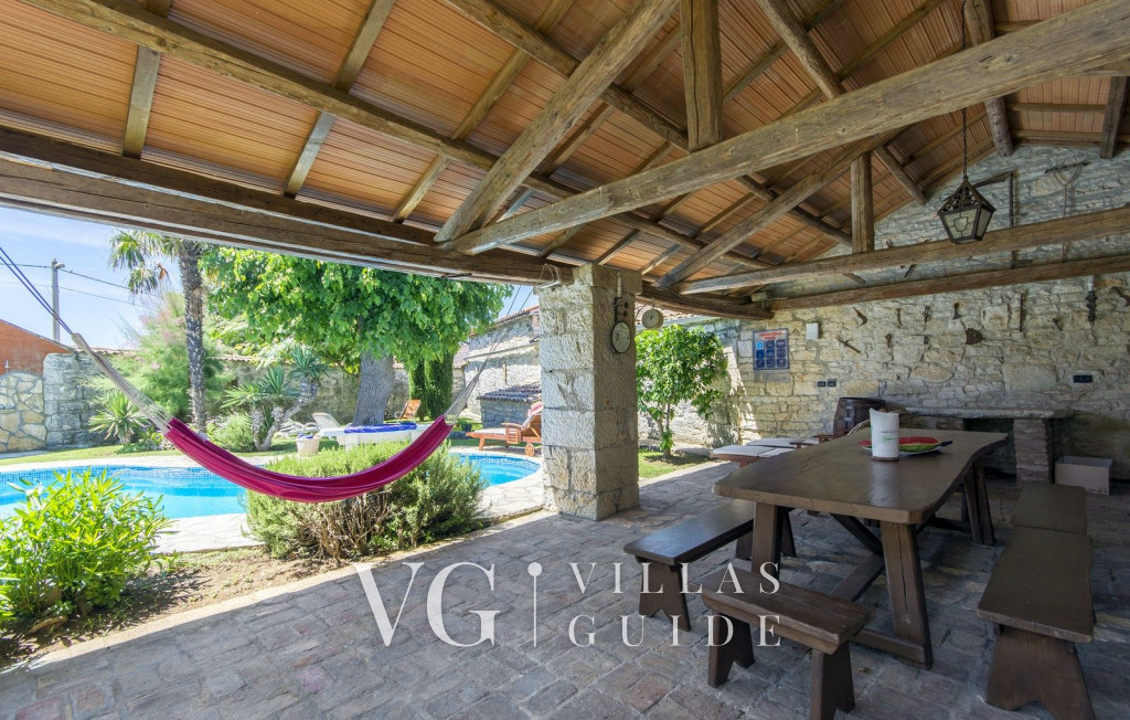 Villa Captain Morgan Zusatzinhalte