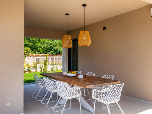 Villa Rosalie with Sauna & Pool