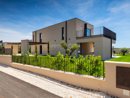 Villa Rosalie with Sauna & Pool