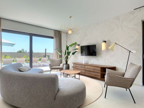 Villa Rosalie with Sauna & Pool