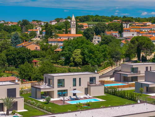 Villa Rosalie with Sauna & Pool