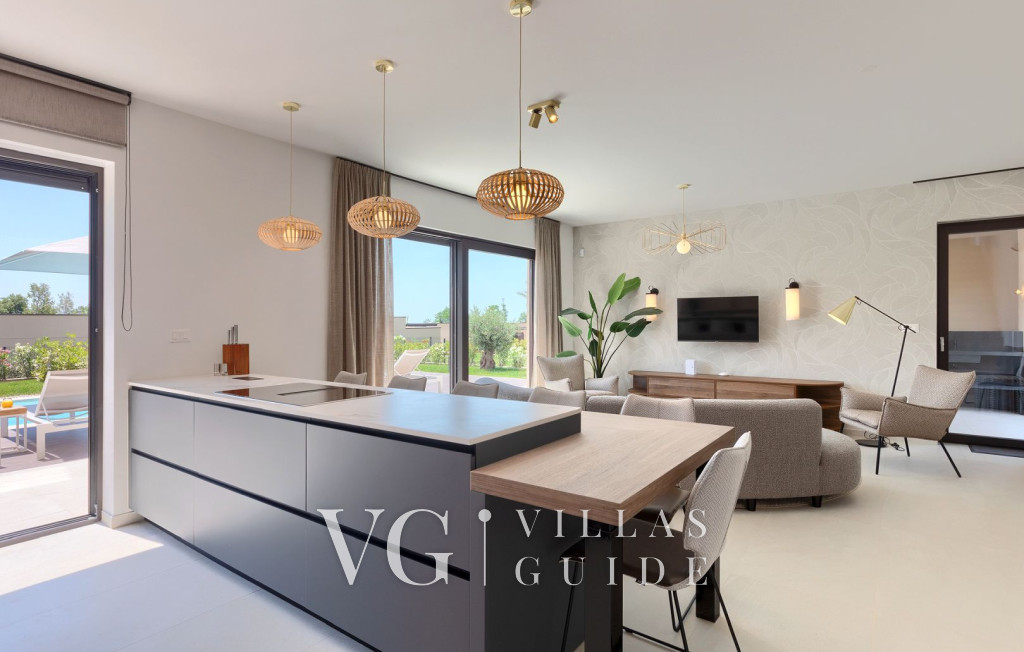 Villa Rosalie with Sauna & Pool Cucina