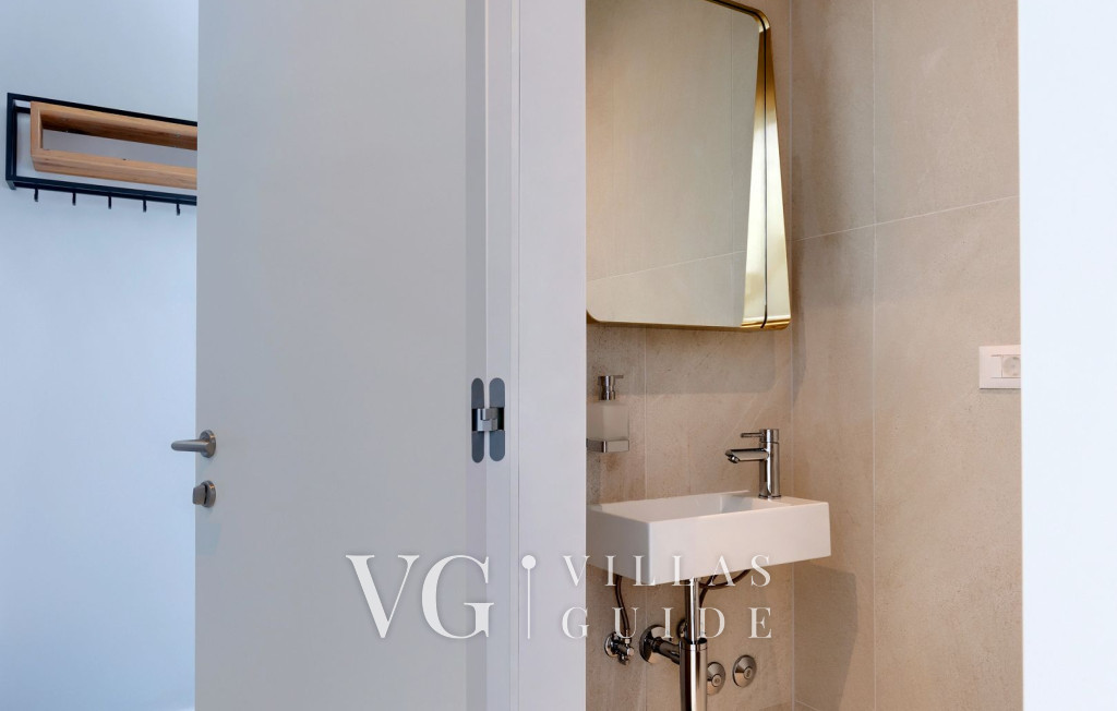 Villa Rosalie with Sauna & Pool Toilette per gli ospiti