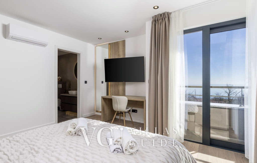 Casa Fani with seaview & pool & wellness Bedroom