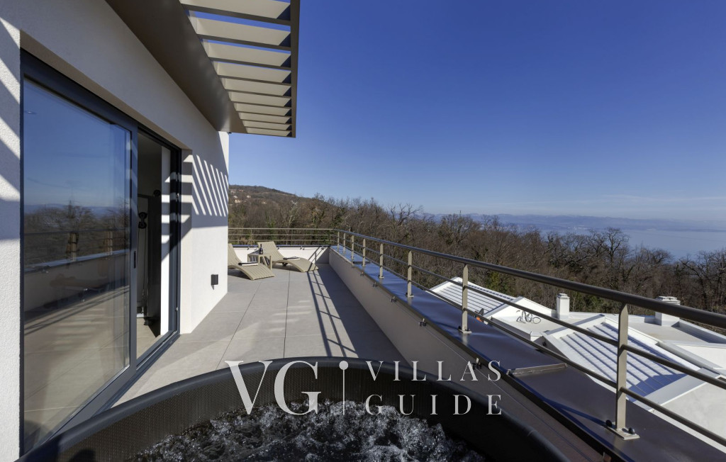 Casa Fani with seaview & pool & wellness wellness