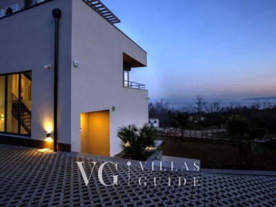 Casa Fani with seaview & pool & wellness