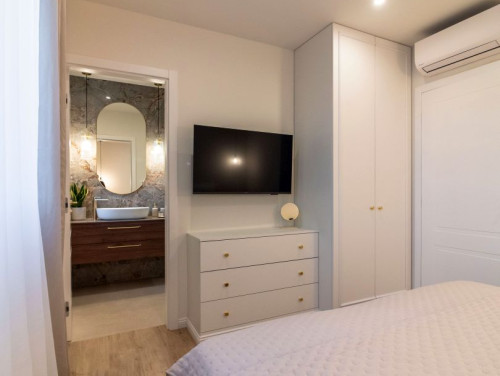 Modern Istrian Villa Lere with Pool, BBQ Lounge & Activities