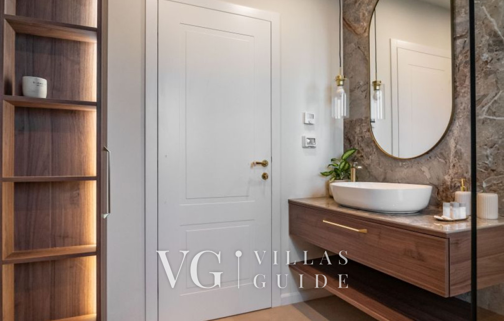 Modern Istrian Villa Lere with Pool, BBQ Lounge & Activities Bathroom